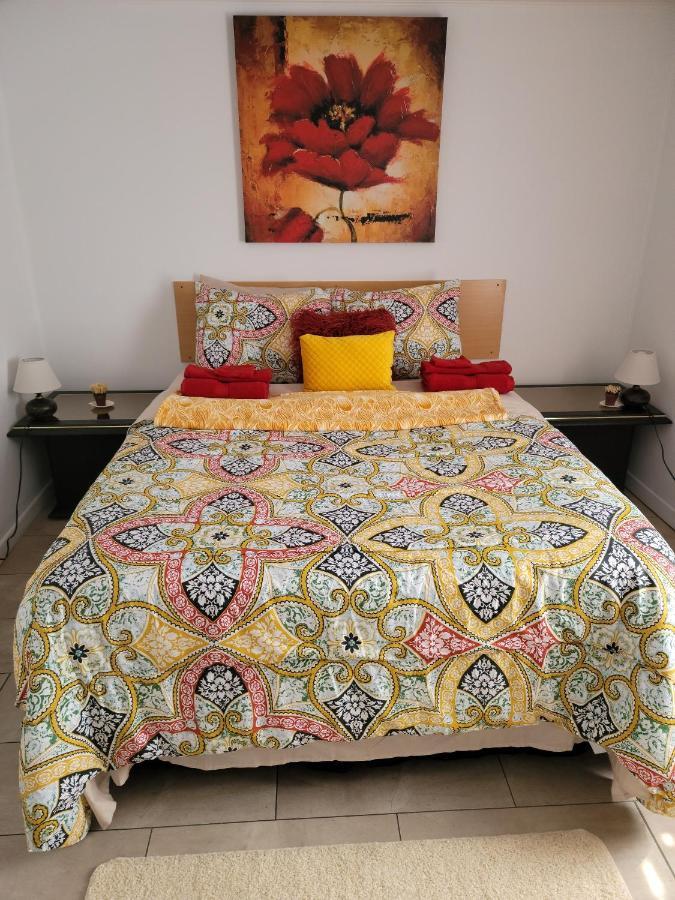 Vibrant Apartment In The Heart Of The Town Edmundston Luaran gambar