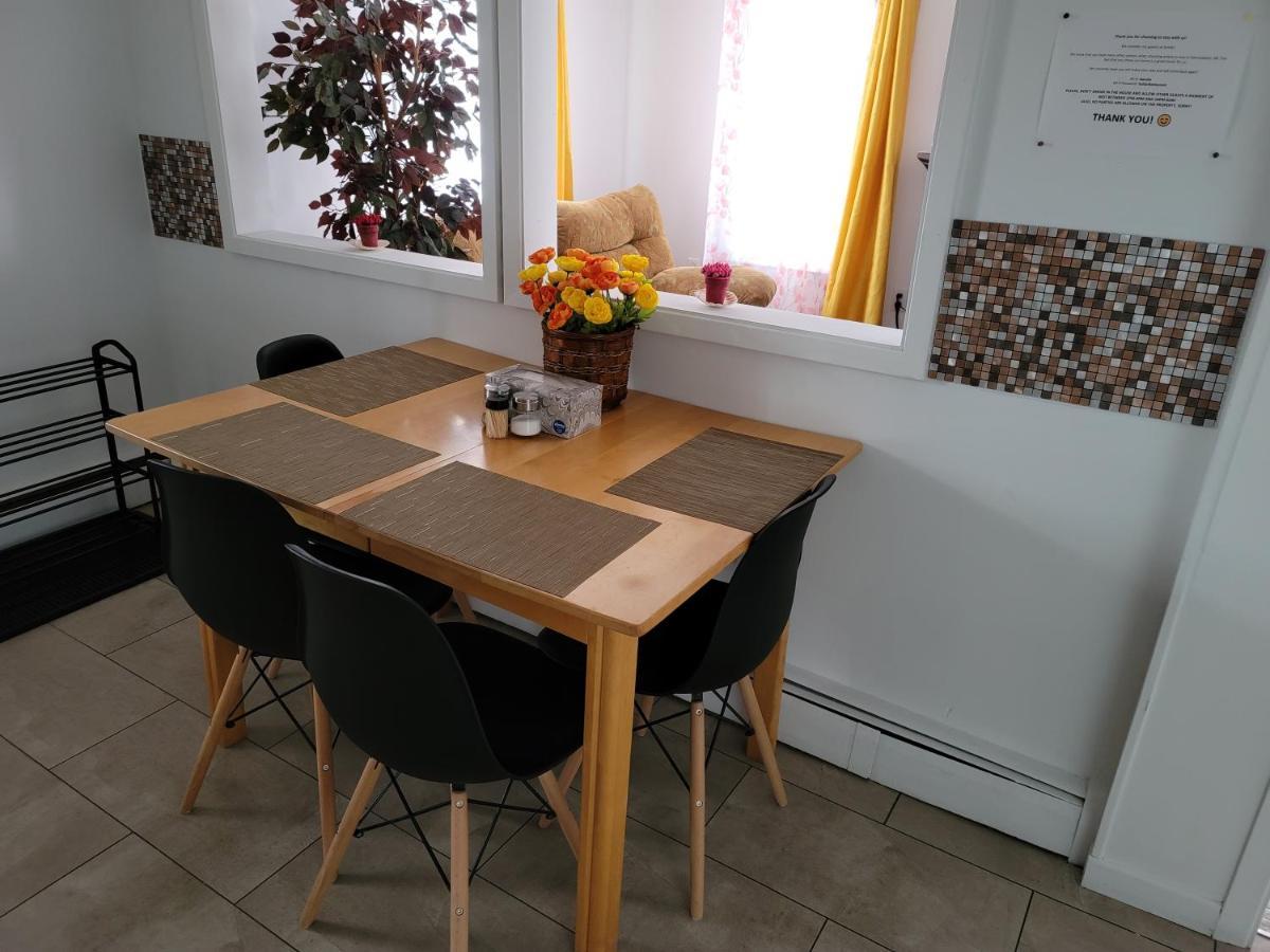 Vibrant Apartment In The Heart Of The Town Edmundston Luaran gambar