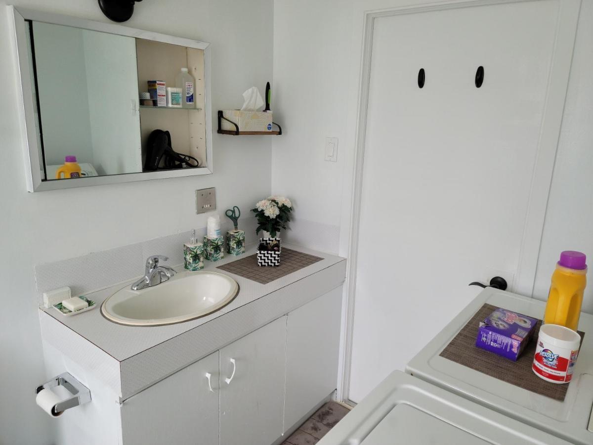 Vibrant Apartment In The Heart Of The Town Edmundston Luaran gambar